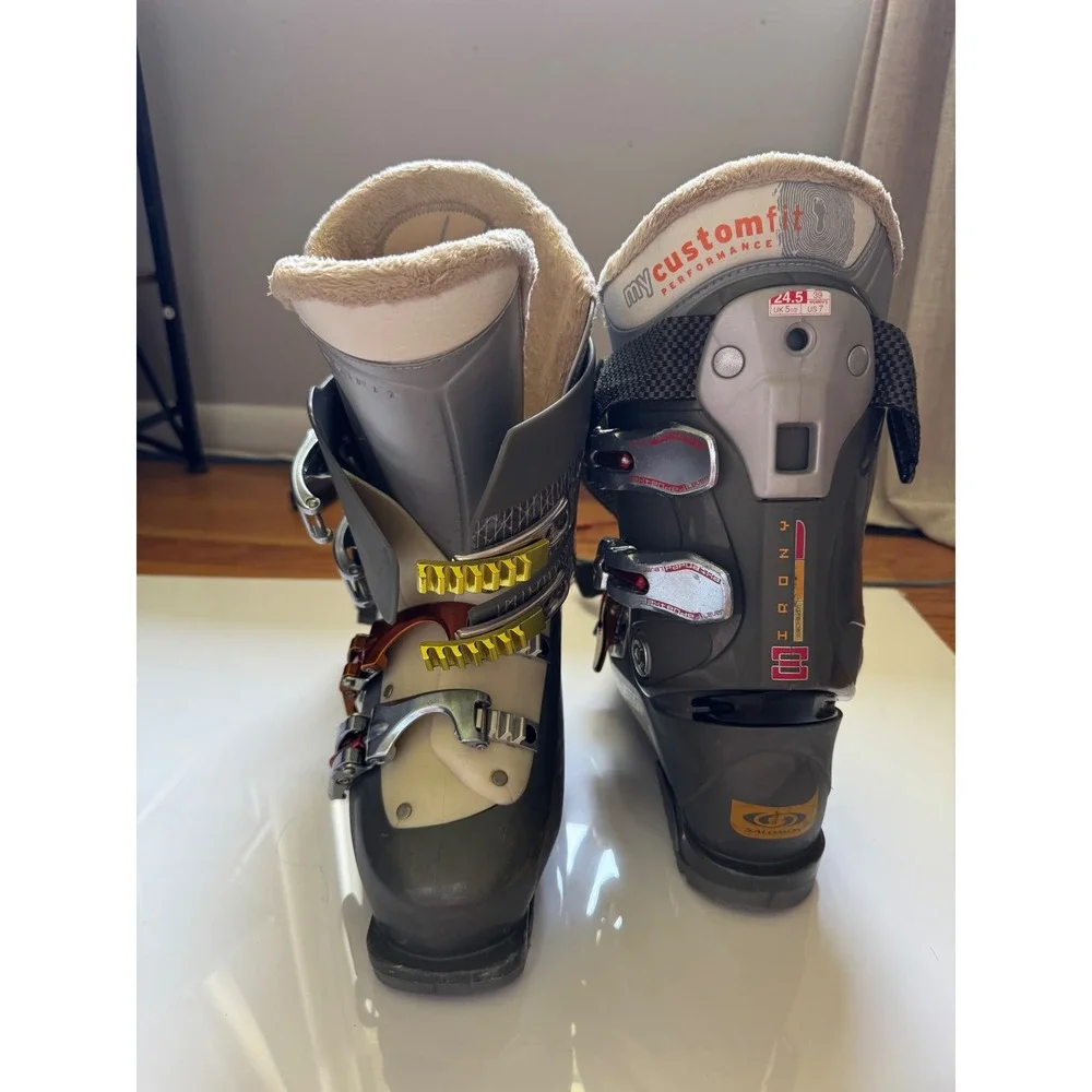 Salomon Irony 8 Women's Ski Boots Size 24.5 Mondo US 7.5 Grey Gold Alpine